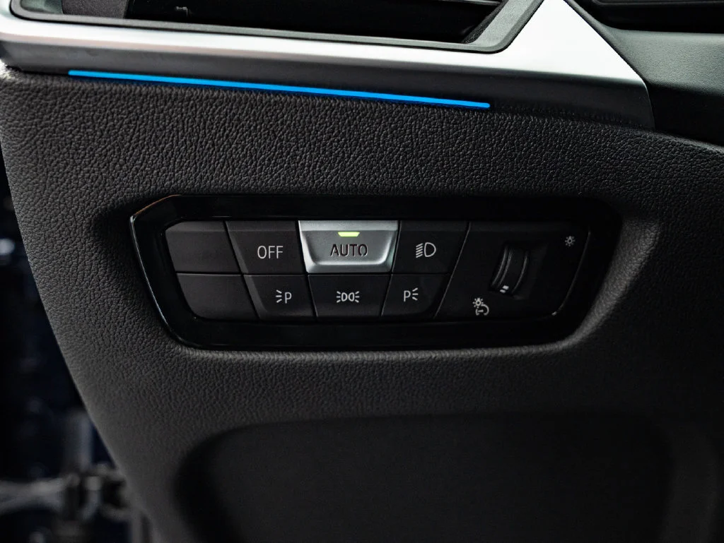 Used 2023 Tanzanite Blue Ii Metallic BMW M50 image 45