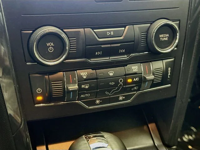 Certified Used 2019 Magnetic Ford XLT image 16