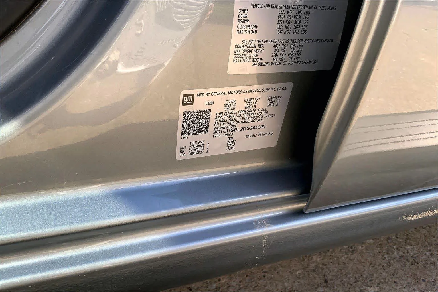 Used 2024 Sterling Metallic GMC Denali image 33