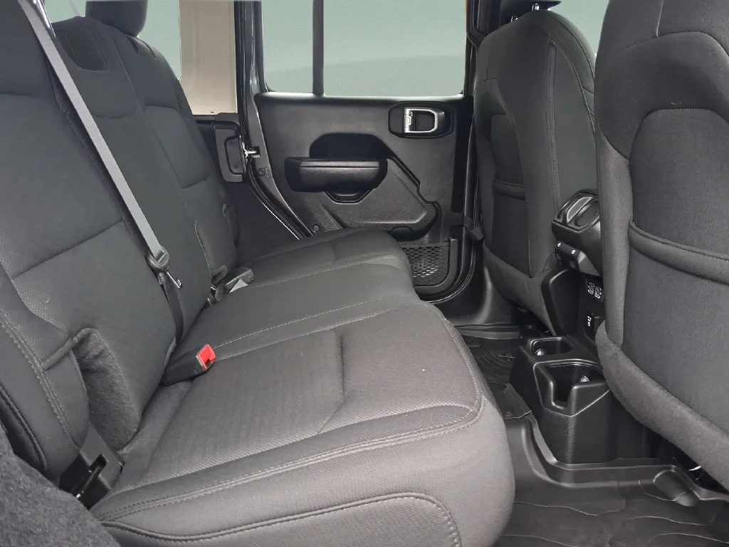 Used 2022 Gray Jeep Unlimited Willys image 28