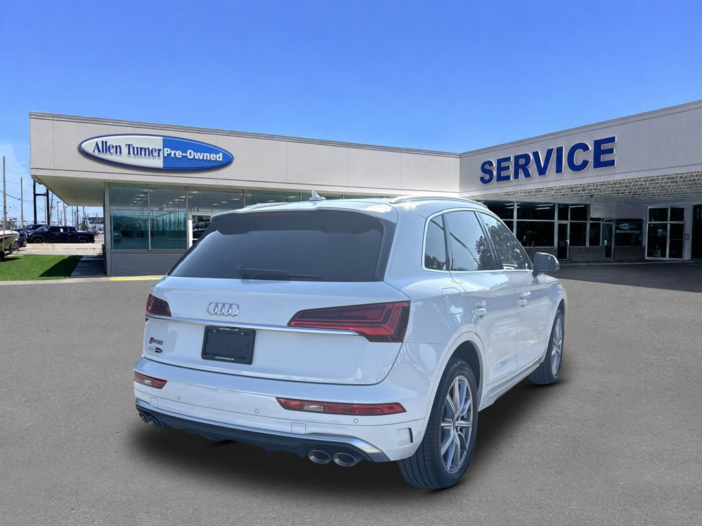 2022 Audi SQ5 Premium - Photo 8