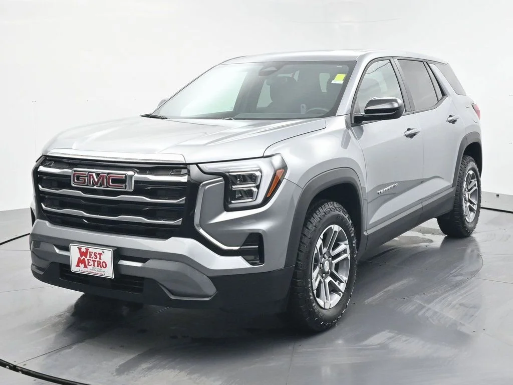 2025 GMC Terrain Elevation AWD's photo