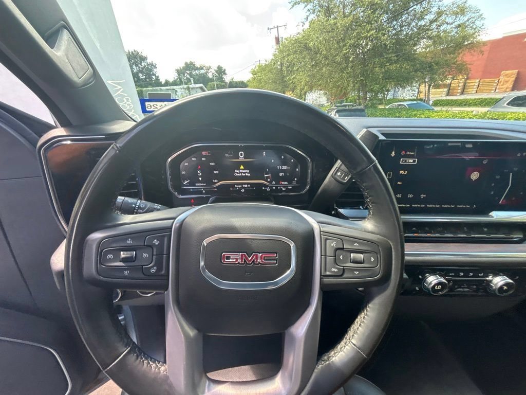 Used 2025 Sterling Metallic GMC SLT image 13