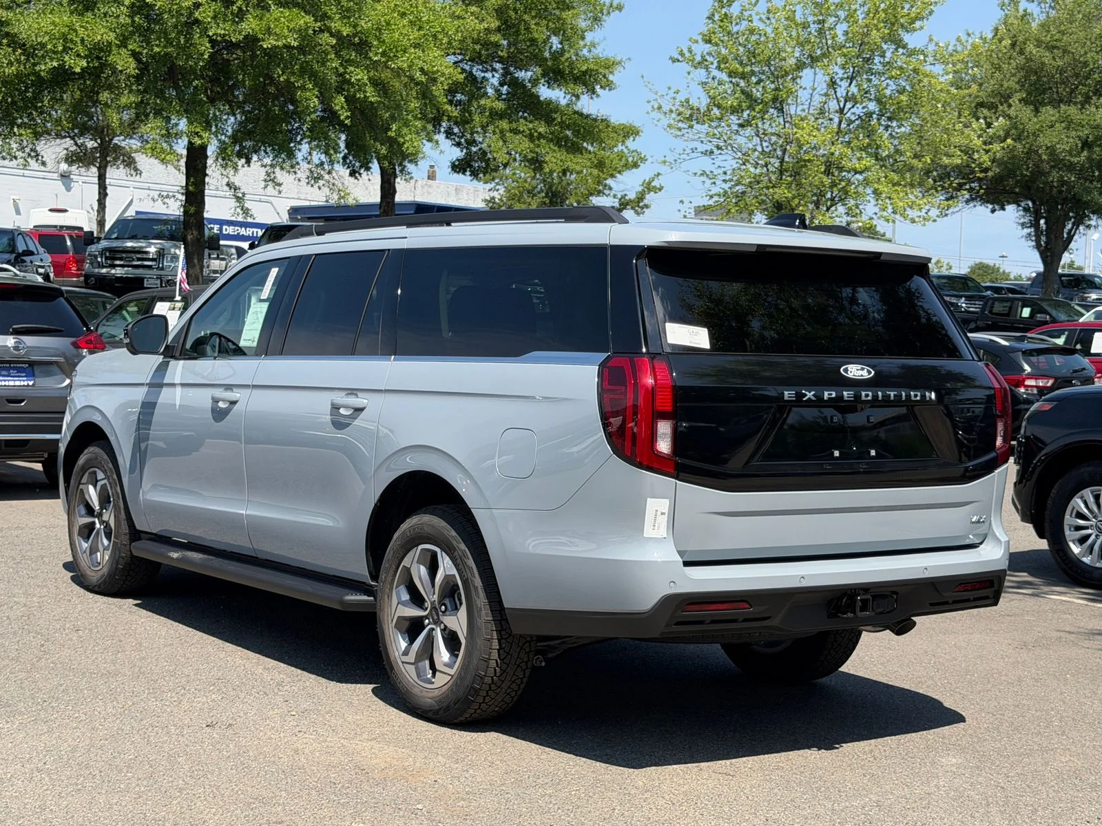 New 2027 Glacier Gray Metallic Tri-Coat Ford Active image 4