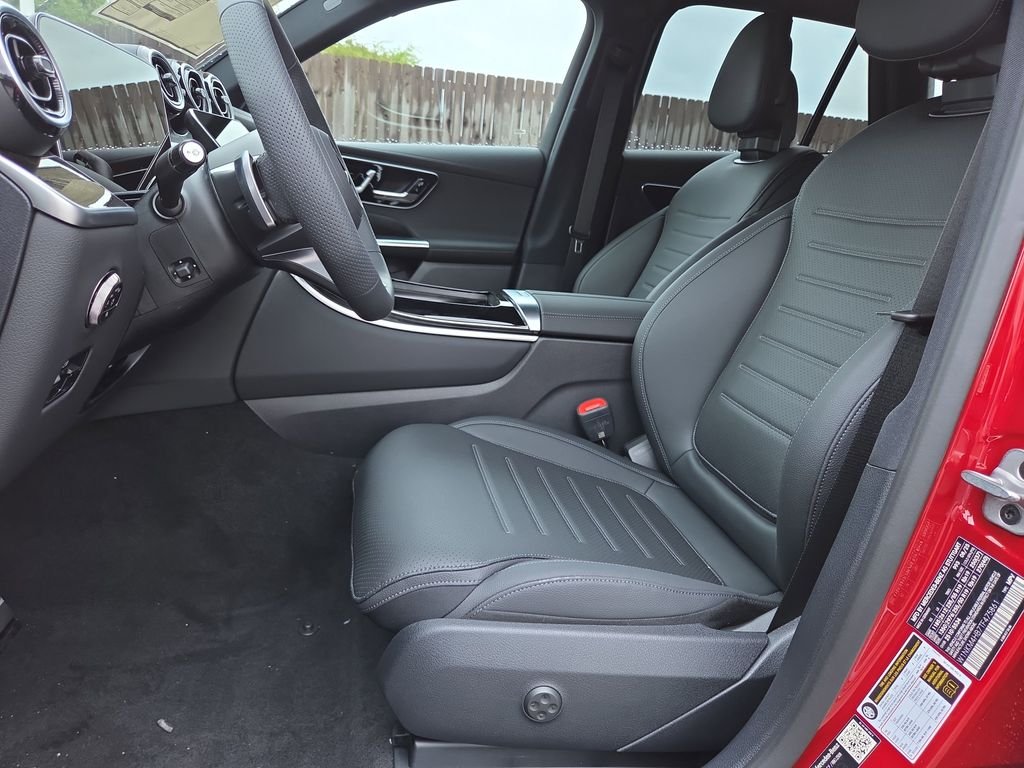 2026 Mercedes-Benz GLC Base - Photo 10