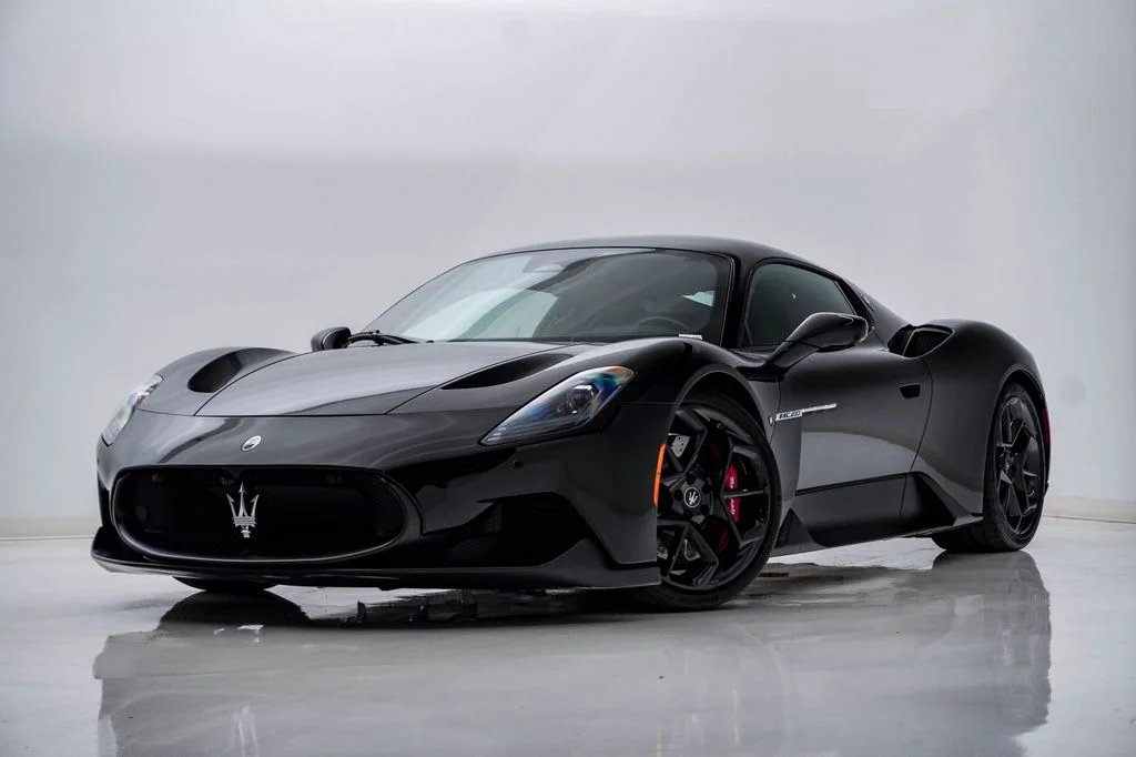 2023 Maserati MC20 -'s photo