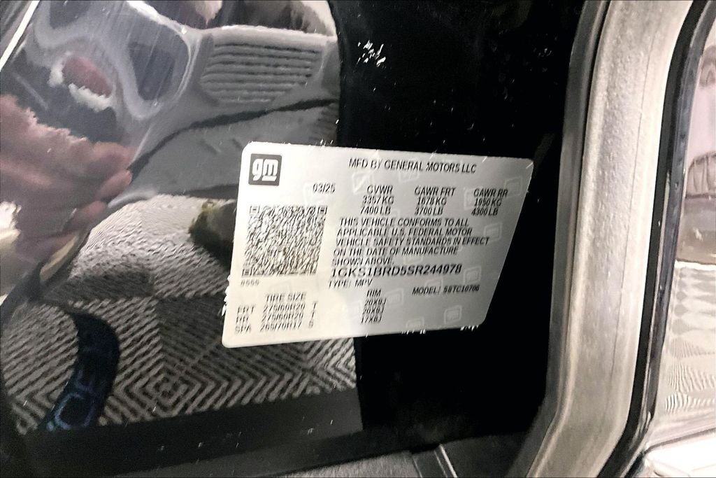 Used 2025 Black GMC Elevation image 18