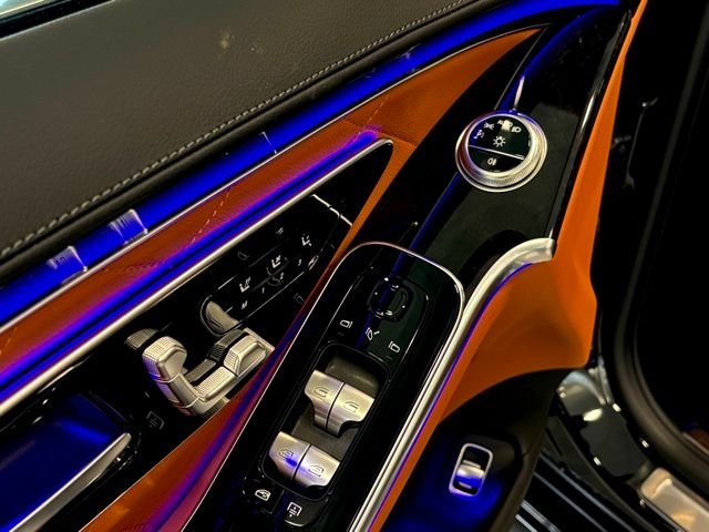 New 2026 Obsidian Black Metallic Mercedes-Benz S 580 image 16