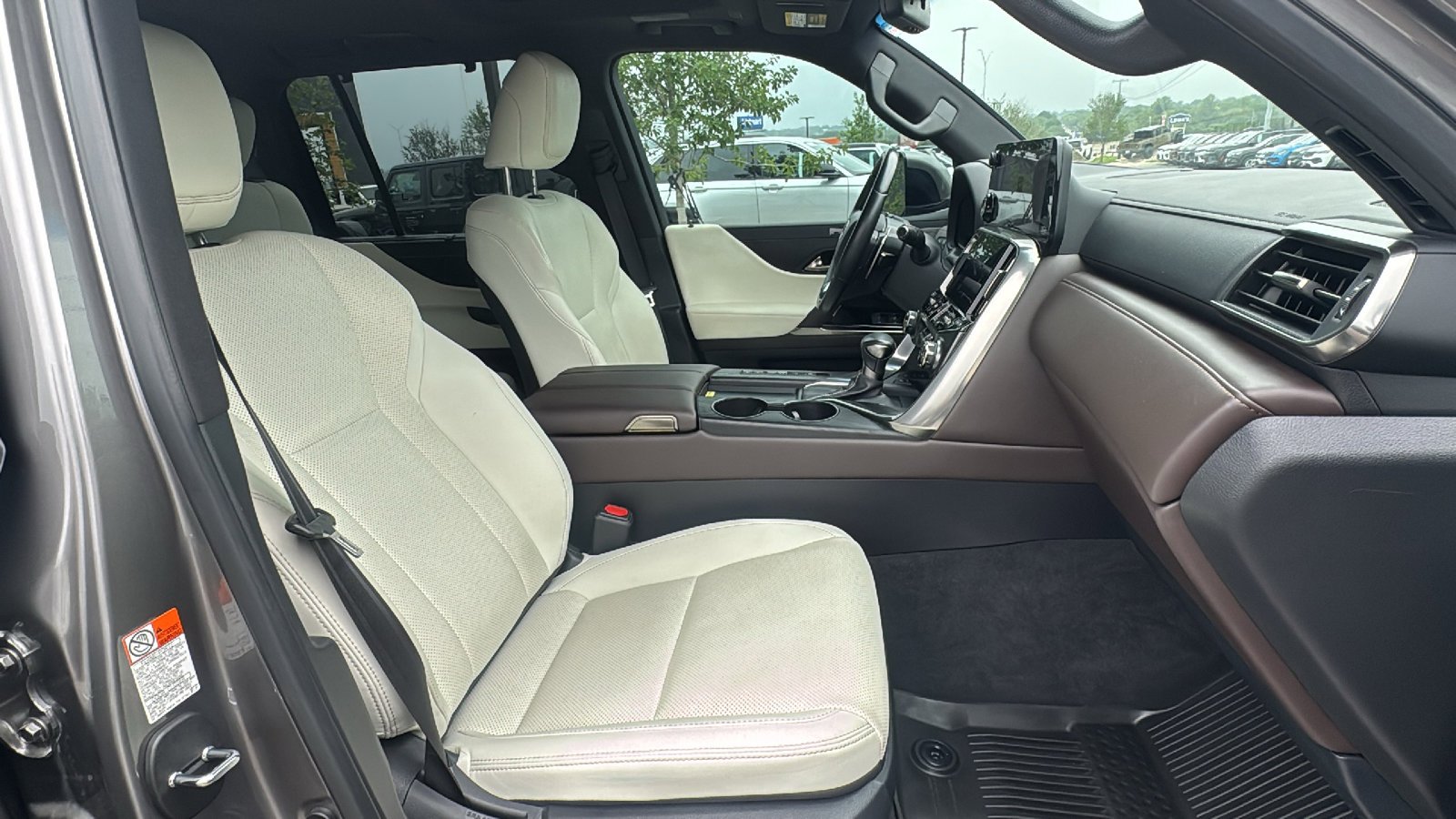 Certified Used 2024 Manganese Luster Lexus LX 600 Luxury image 31