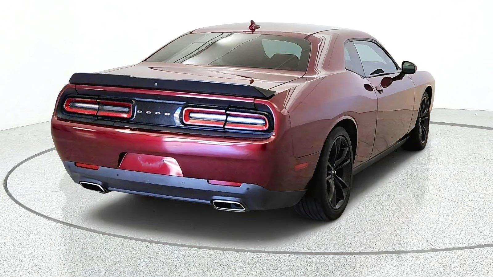 Used 2017 Octane Red Pearlcoat Dodge SXT Plus image 8