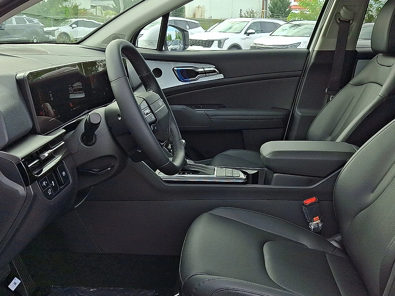 New 2027 White Kia EX image 15