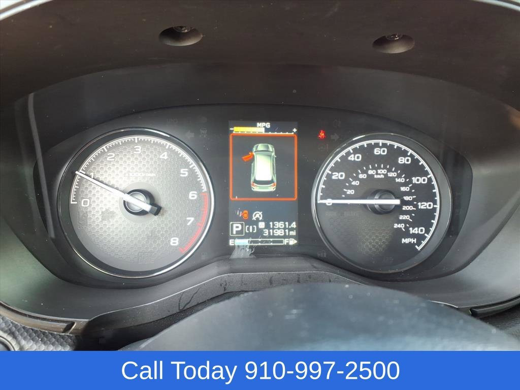 Used 2023 White Subaru  image 28