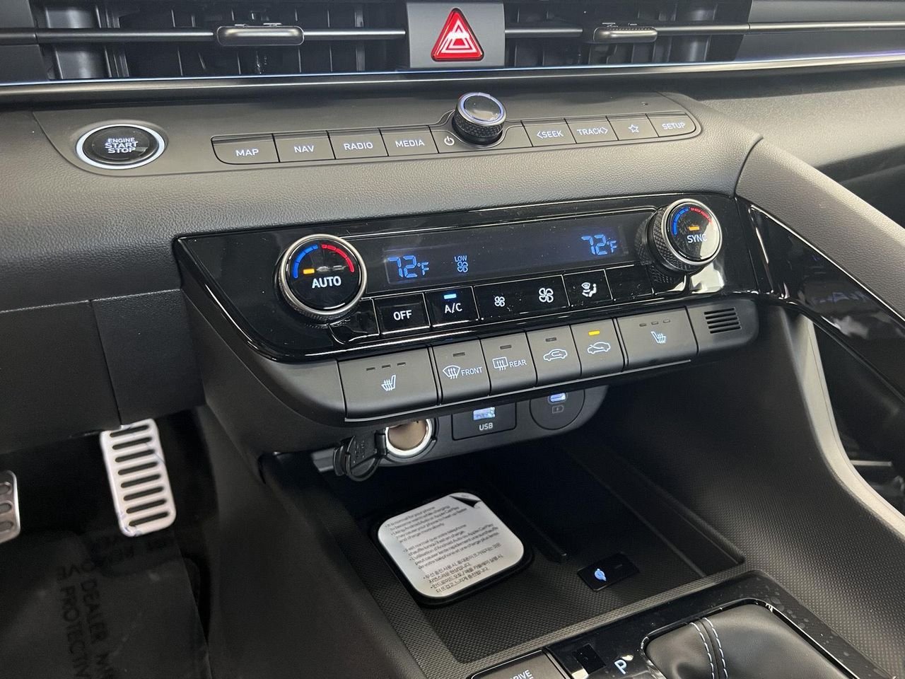 New 2026 Atlas White Hyundai Sedan image 18