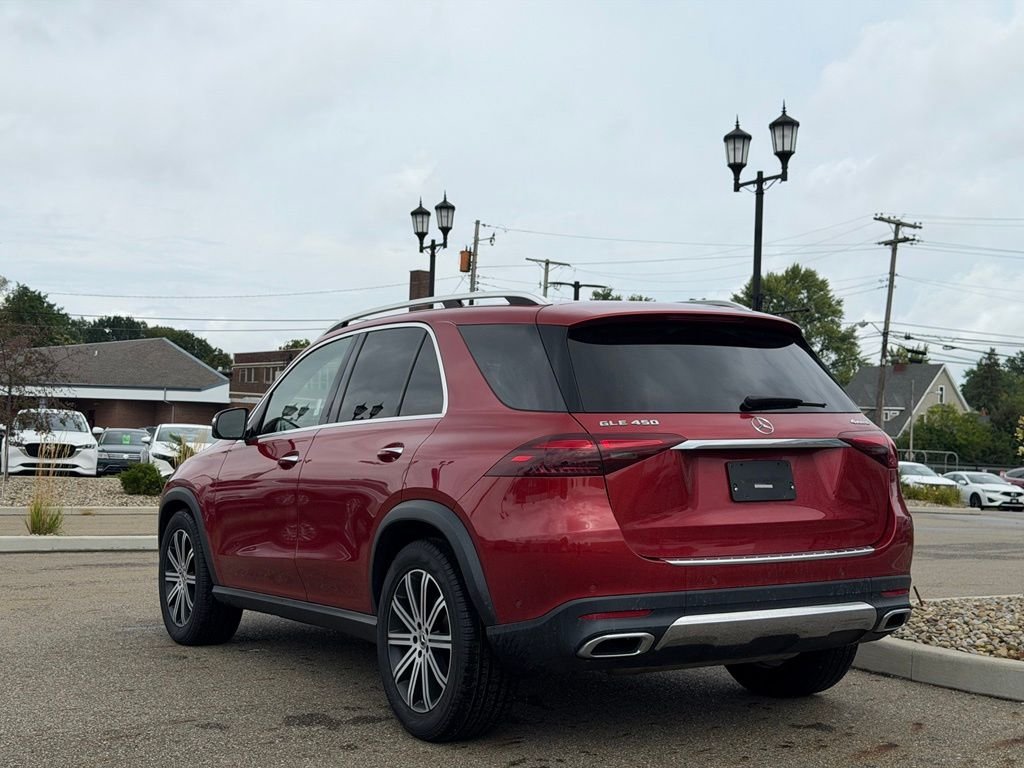 Used 2024 Red Mercedes-Benz GLE 450 image 3