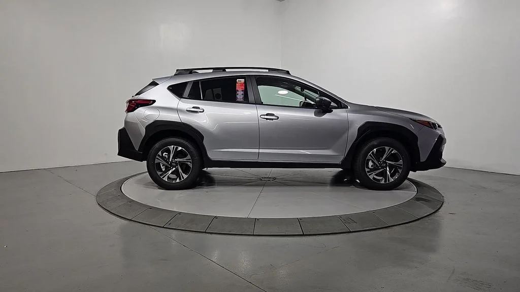 New 2026 ICE SILVER METALLIC Subaru Premium image 6