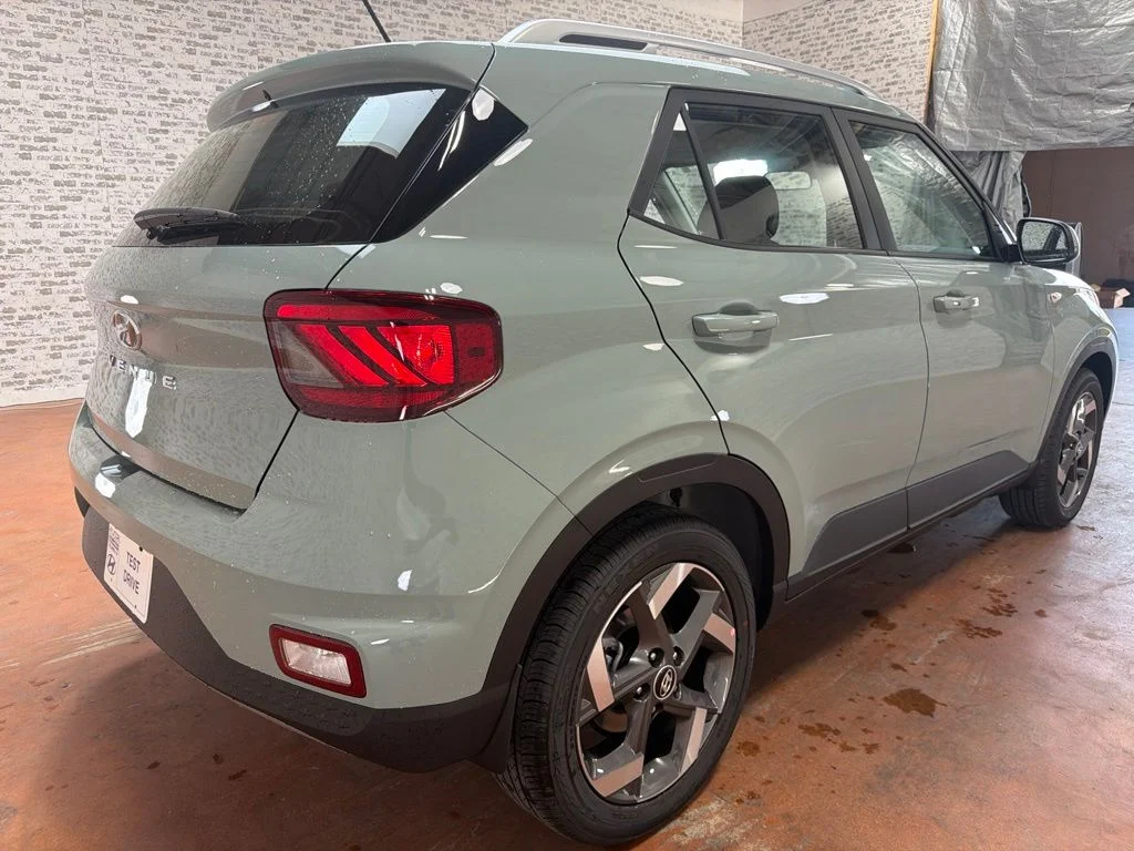 New 2026 Mirage Green Hyundai SEL image 7