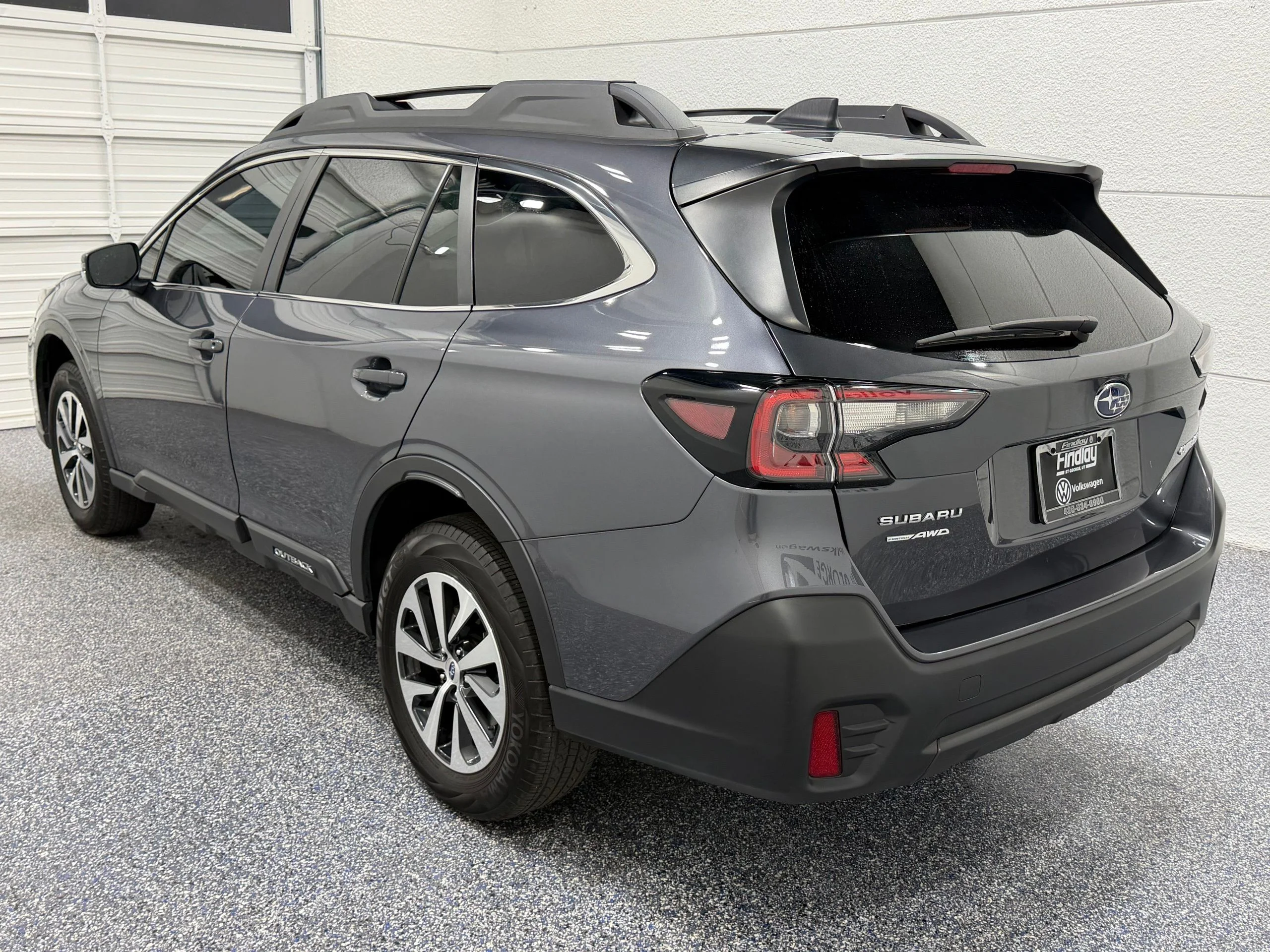 Used 2022 Gray Subaru Premium image 4