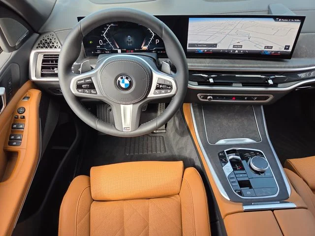 Used 2025 Gray BMW sDrive40i image 17