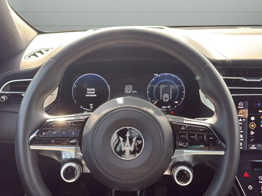 Used 2023  Maserati GT image 22