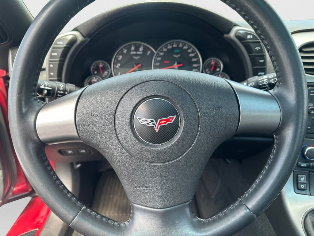 Used 2006 Red Chevrolet Base image 16