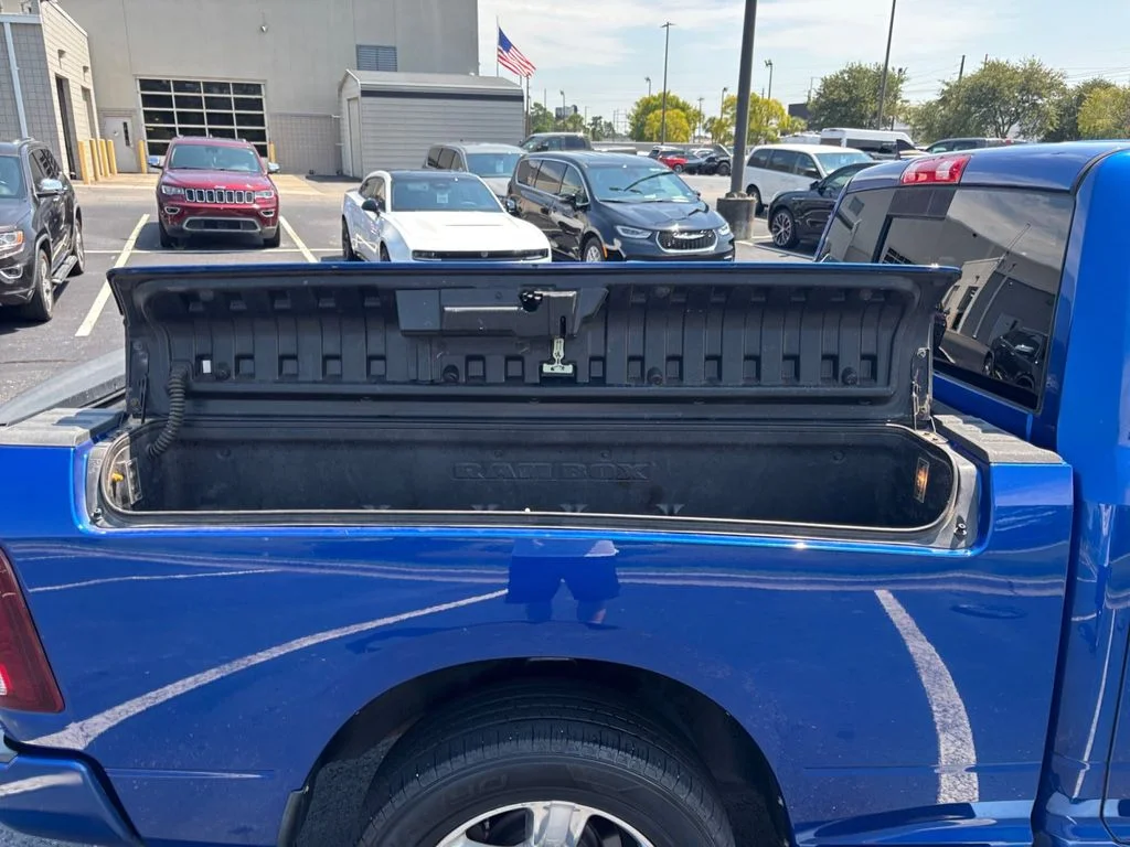 Used 2016 Blue Ram Sport image 28