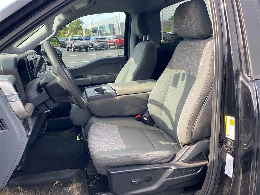 Used 2024 Agate Black Ford XLT image 2