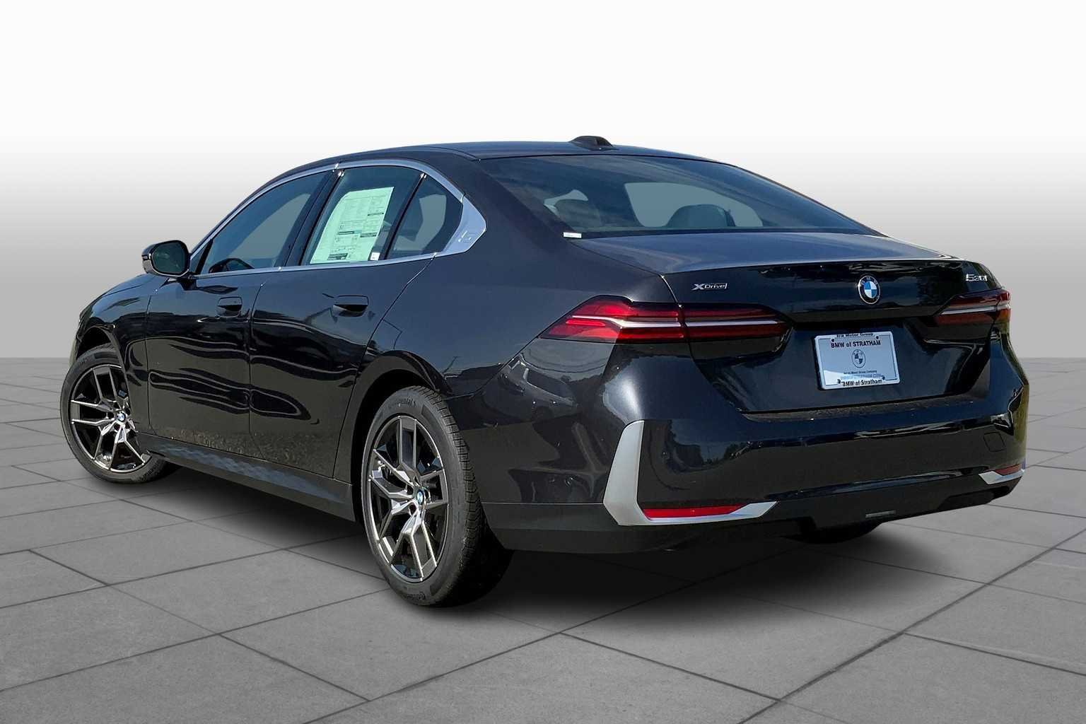 2026 BMW 5 Series 530i - Photo 12