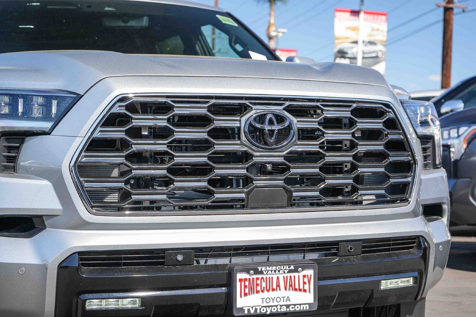 New 2026 Celestial Silver Metallic Toyota  Platinum image 6