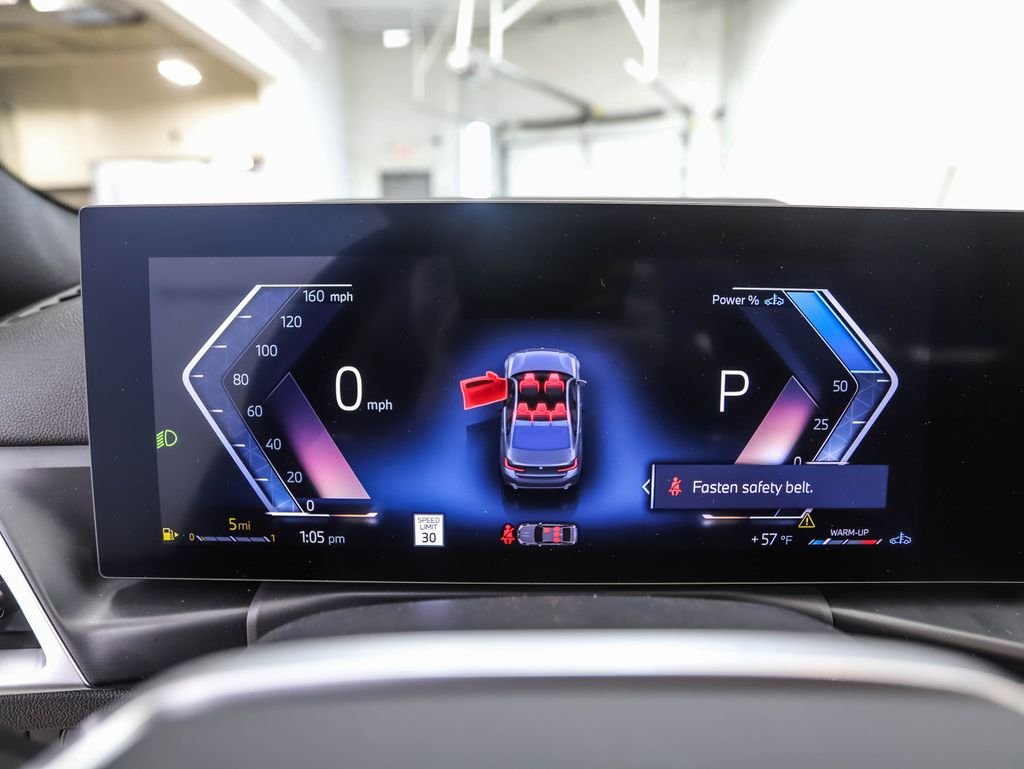 2025 BMW 3 Series 330i - Photo 11