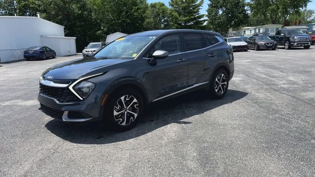 Used 2023 Gray Kia EX image 4