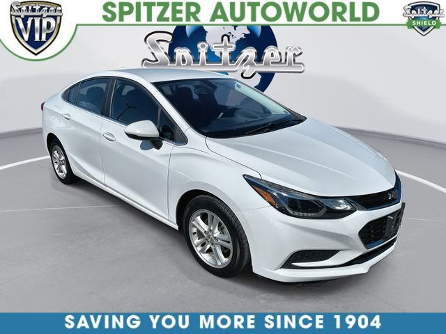 Used 2017 SUMMIT WHITE Chevrolet LT image 1