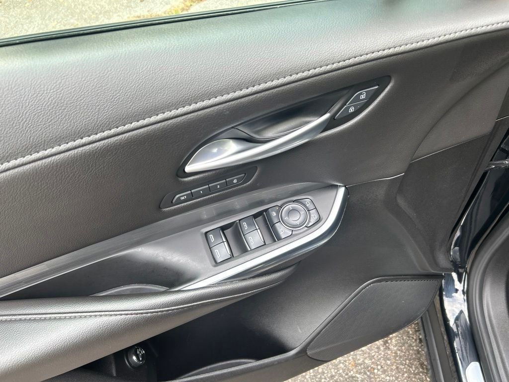 2025 Cadillac XT4 Premium Luxury - Photo 16