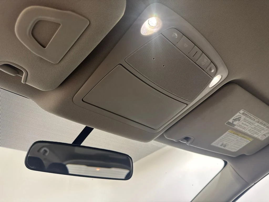 Used 2017 Midnight Nissan S image 15
