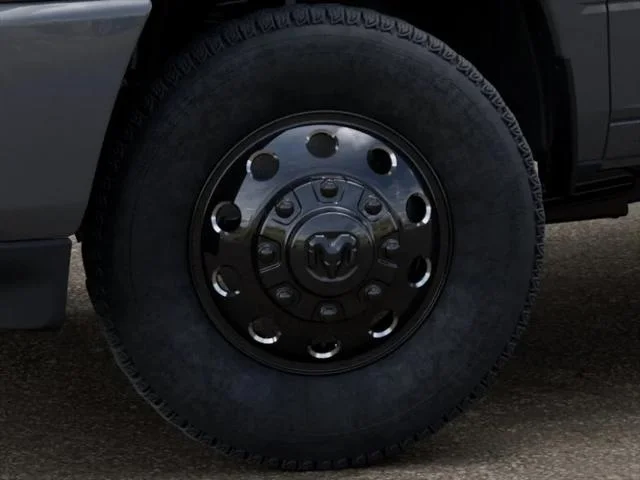 New 2026 Ceramic Gray Clearcoat RAM Big Horn image 34