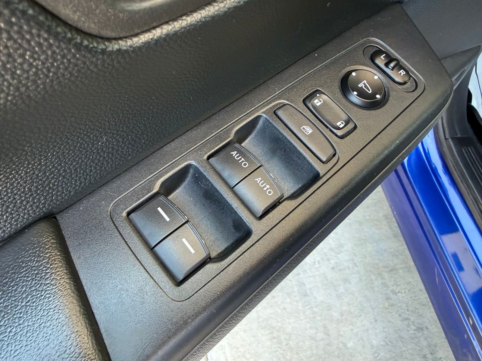 2023 Honda CR-V Sport - Photo 12