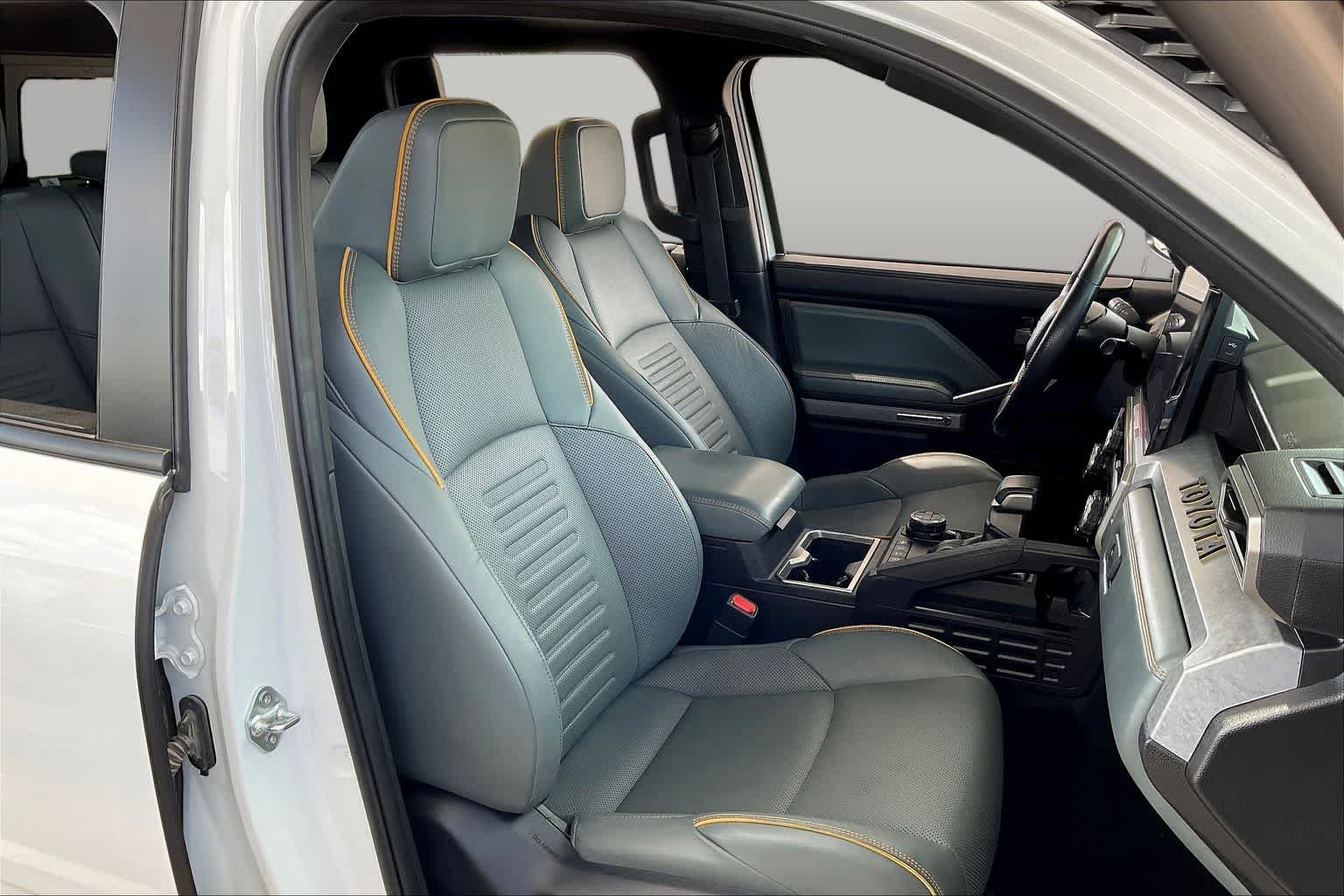 Used 2024 Ice Cap Toyota Trailhunter Hybrid image 10