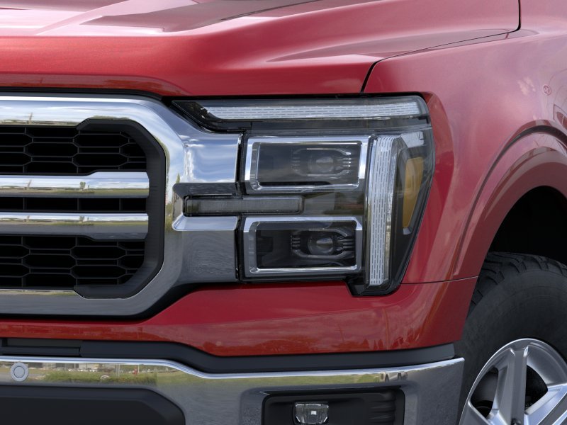 New 2026 Ruby Red Metallic Tinted Clearcoat Ford Lariat® image 18