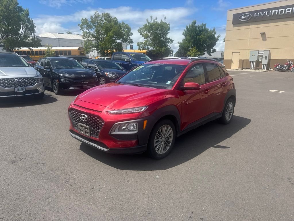 Used 2021 Red Hyundai SEL image 1