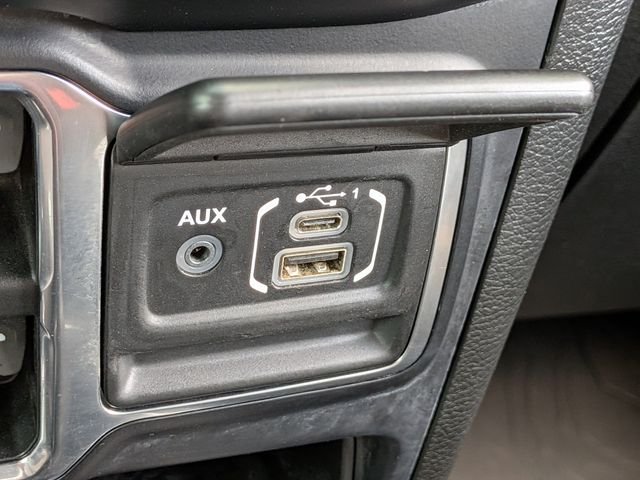 Used 2022 White Jeep Unlimited Sport S image 20