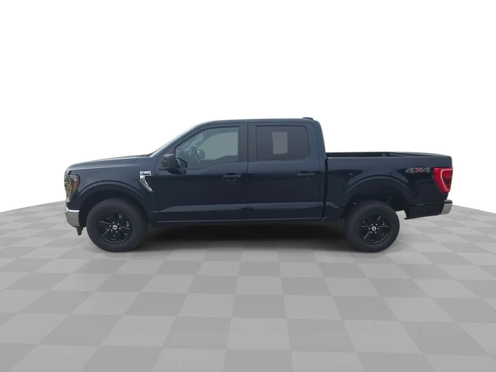 Used 2023 Blue Ford XLT image 5
