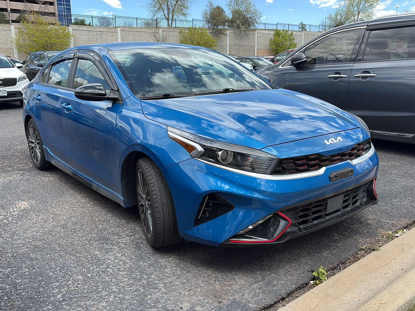 2023 Kia Forte GT-Line AT's photo