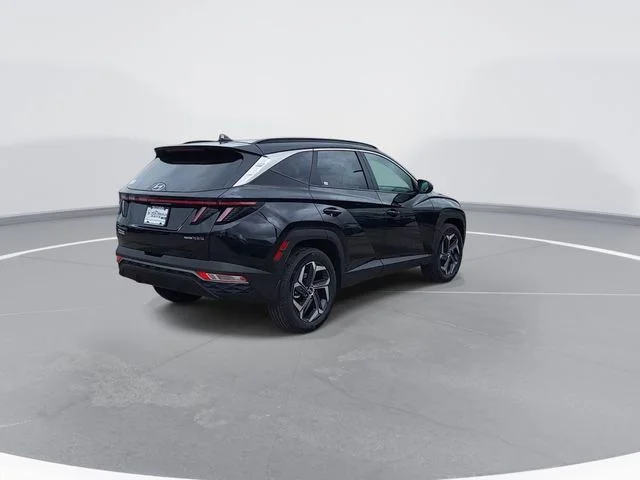 Used 2024 Black Hyundai SEL Convenience image 8