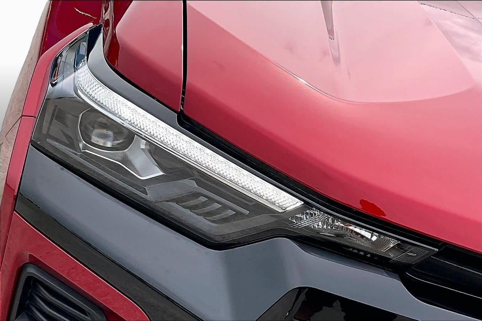 Used 2025 Radiant Red Tintcoat Chevrolet 4WD Z71 image 26