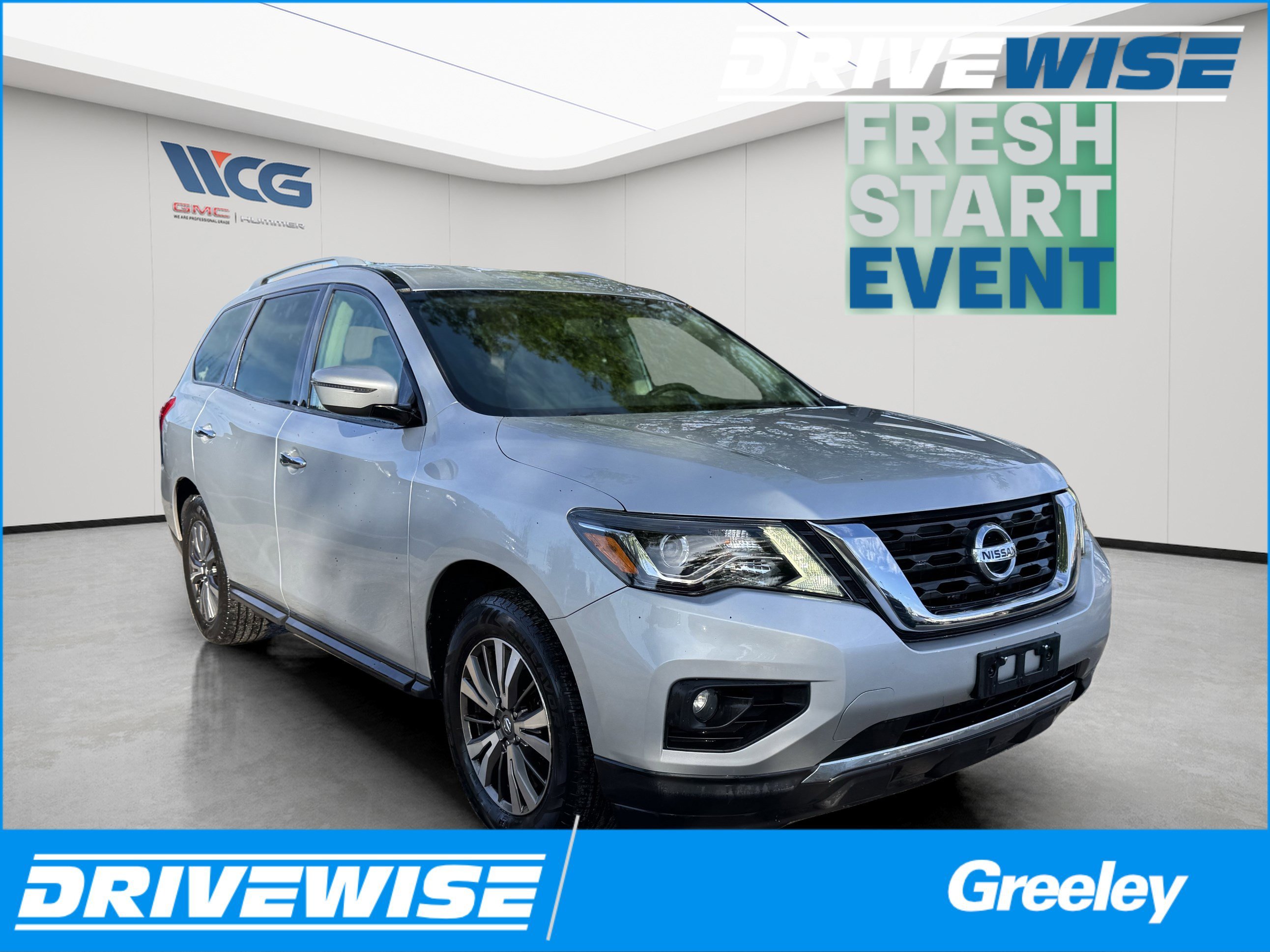 2019 Nissan Pathfinder SV 4WD's photo