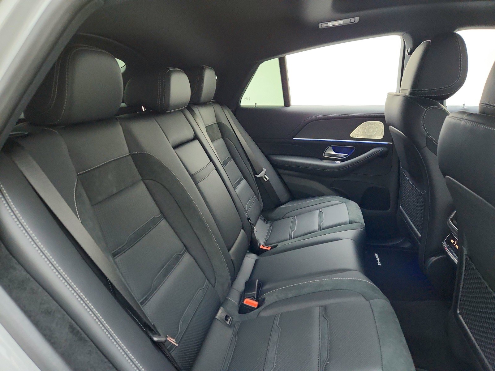 New 2026 MANUFAKTUR Alpine Grey Mercedes-Benz AMG® GLE 53 4MATIC+ Coupe image 21