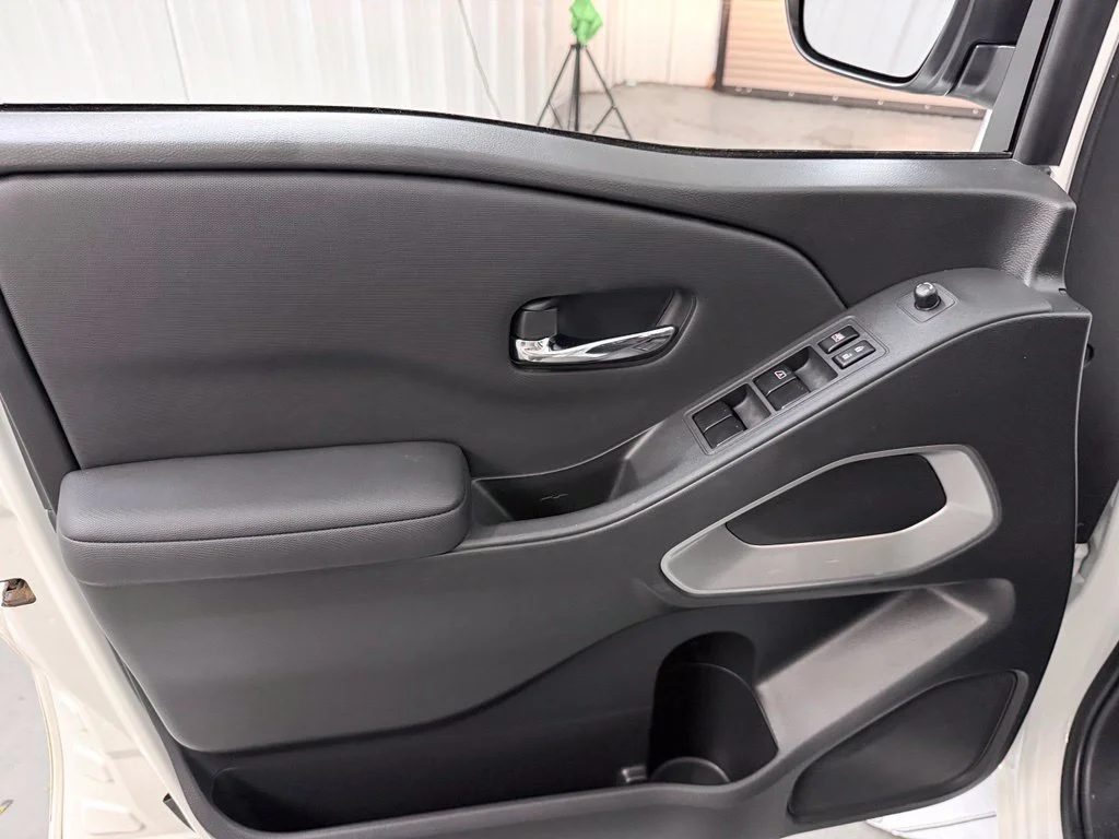 Used 2024 White Nissan SV image 12