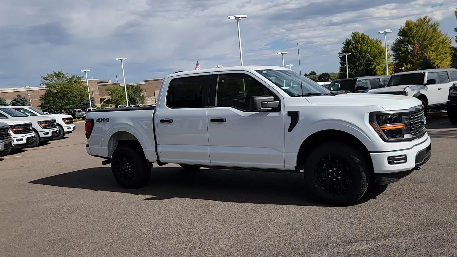 New 2026 Oxford White Ford STX image 8