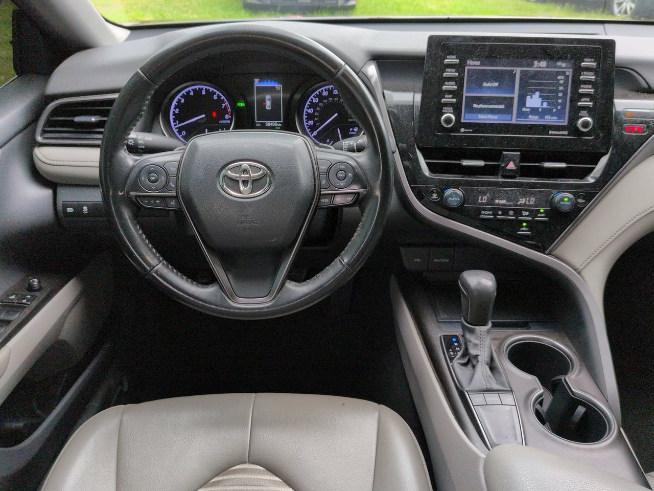 Used 2023 Midnight Black Metallic Toyota SE image 16