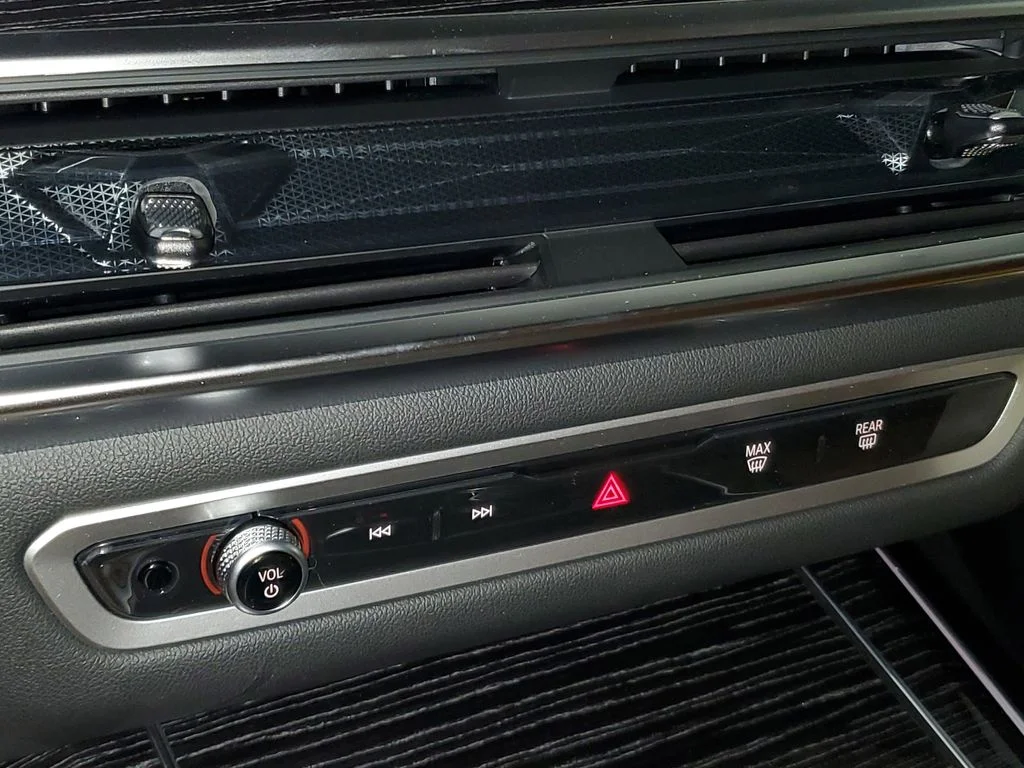 New 2026 Gray BMW sDrive40i image 23