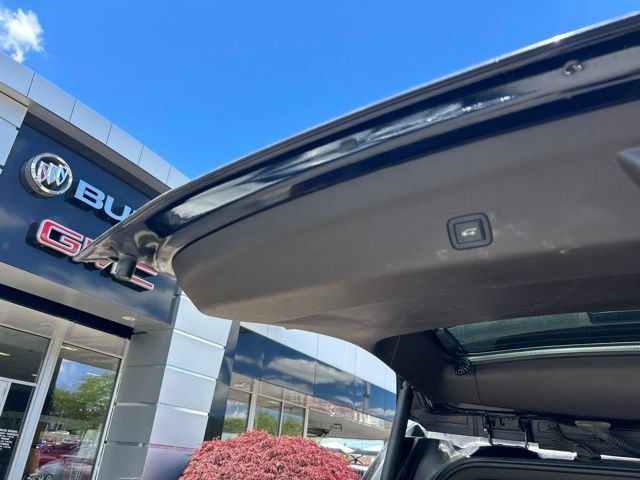 Used 2022 Midnight Blue Metallic GMC SLT image 45